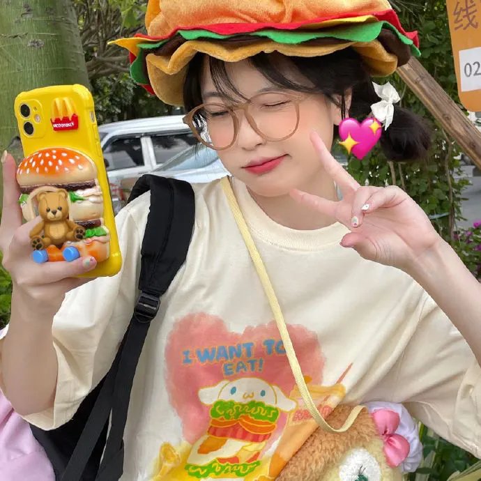 孔雀蓝海报