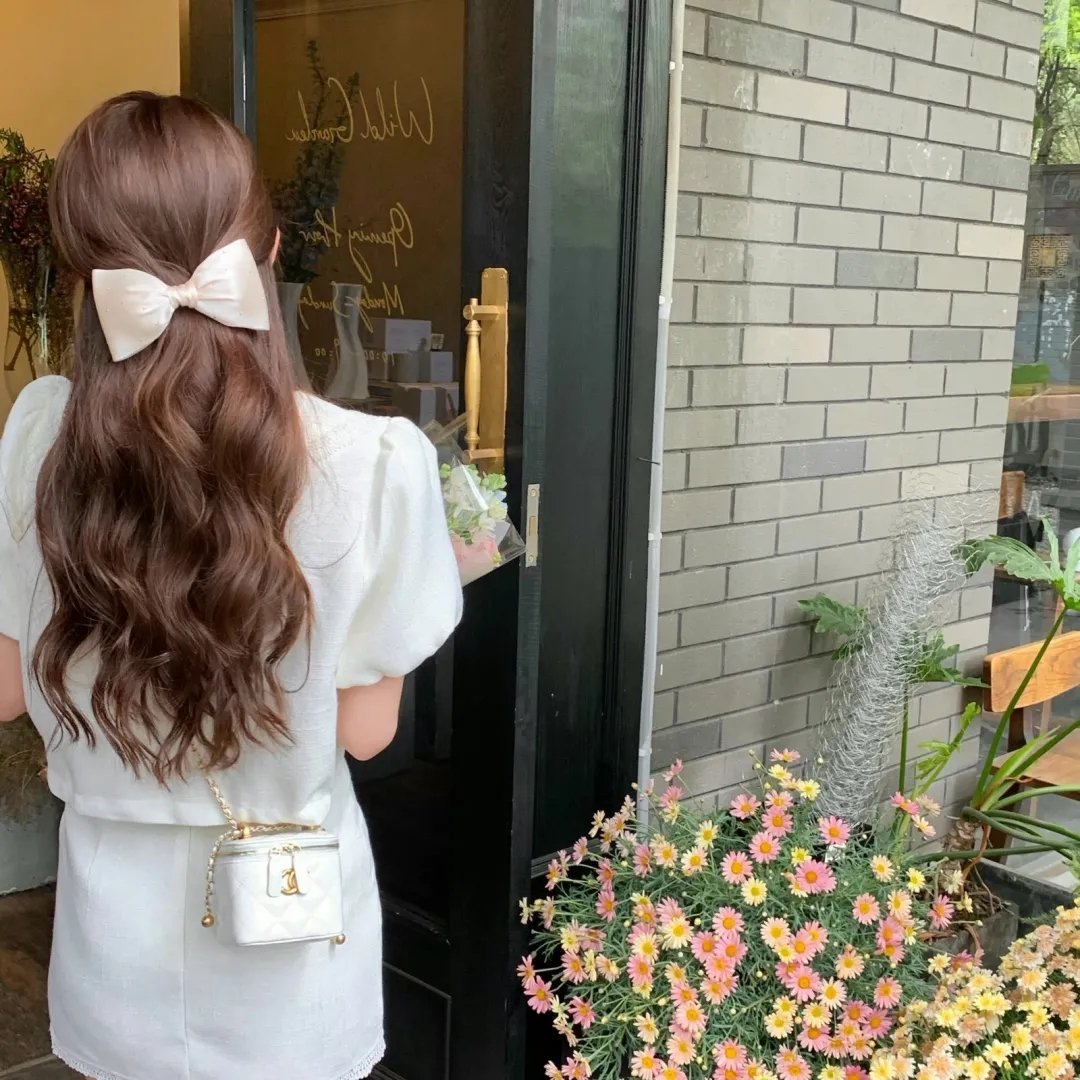 羁押海报
