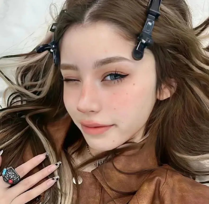 魔鬼天使海报