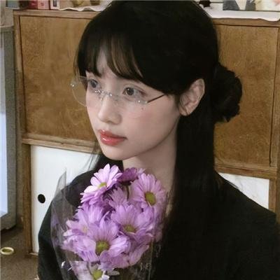 风潮之间海报